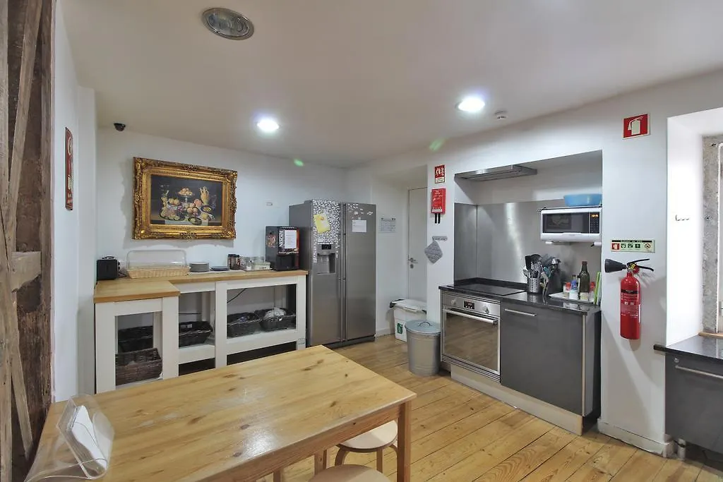 Stay Inn Lisbon Hostel